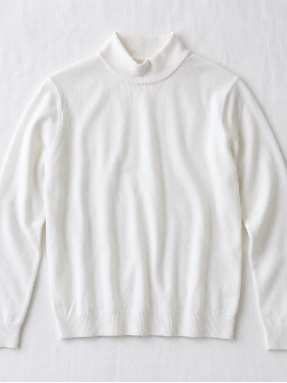 Designers Originals White Sweater Womens Medium